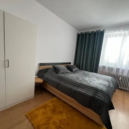 Apartnam Sysel דירה *